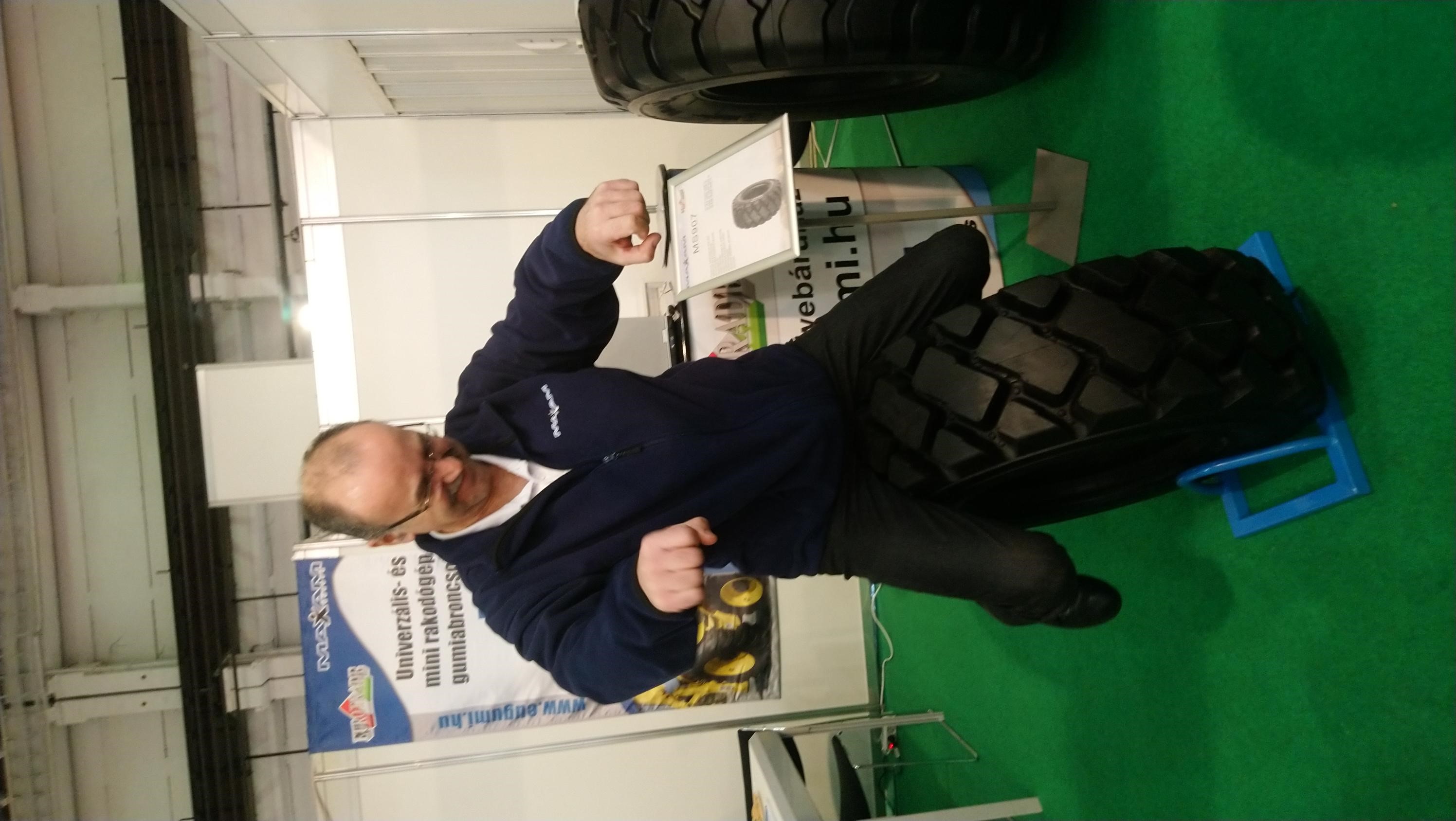 Nyitrai János gumiabroncs szakértő